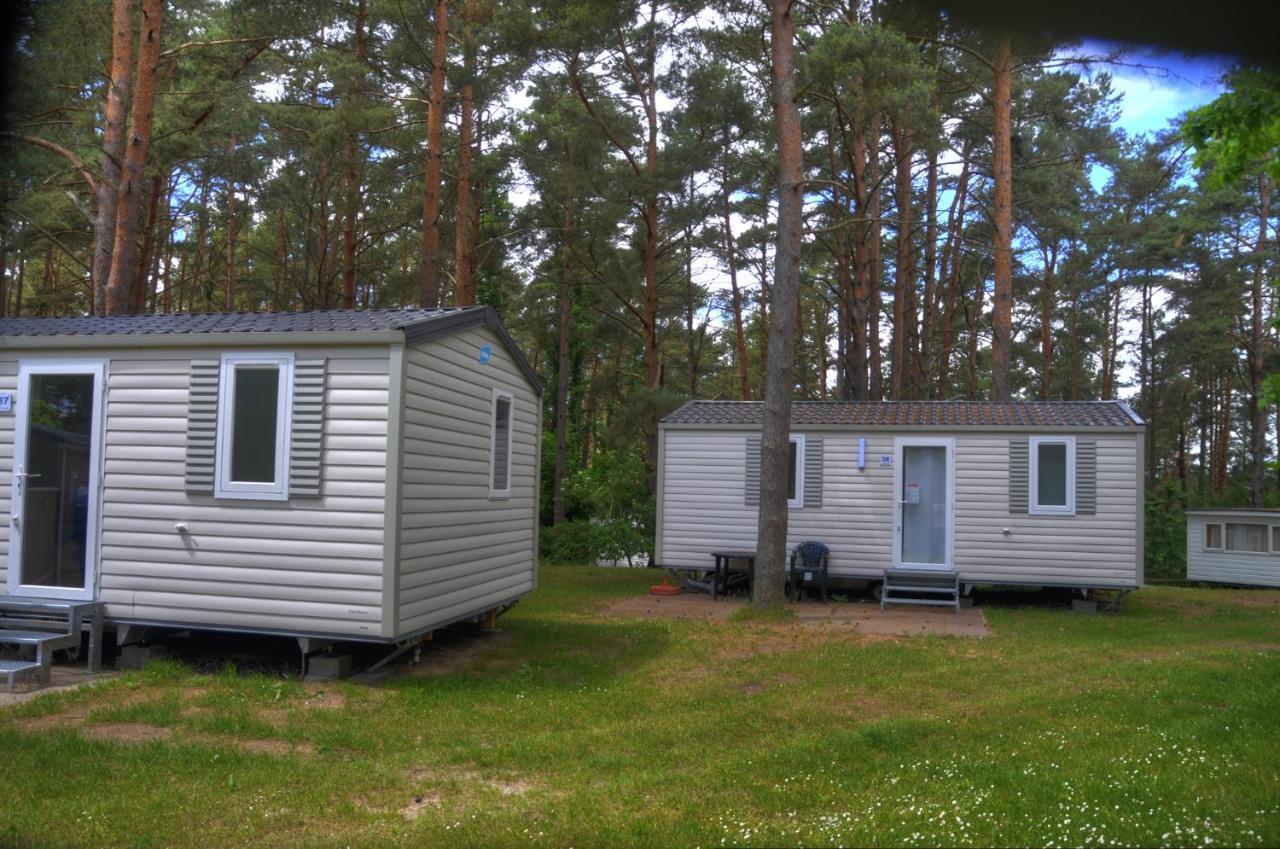 Camping-Und Ferienpark Havelberge Gross Quassow Exterior foto