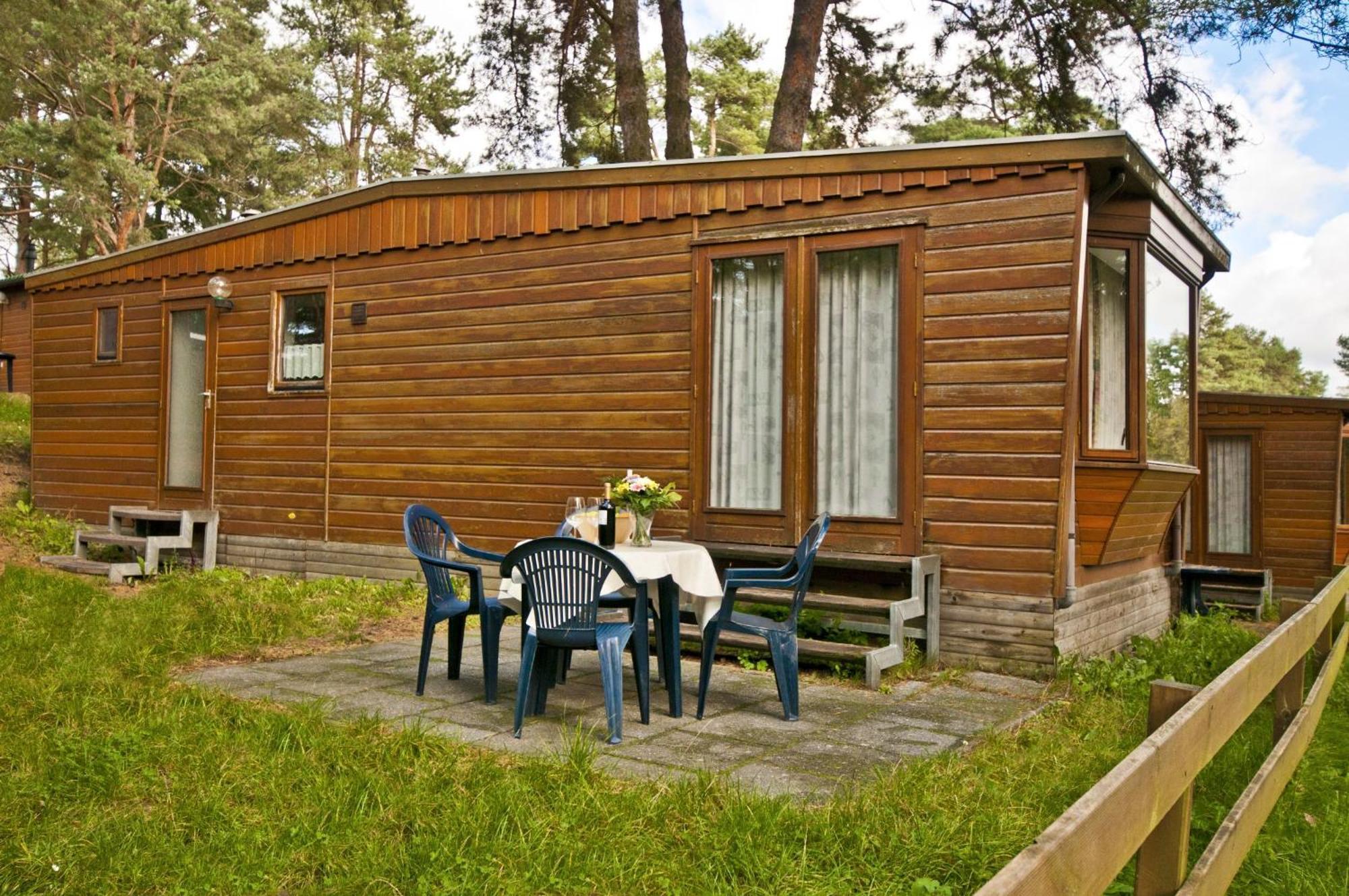 Camping-Und Ferienpark Havelberge Gross Quassow Exterior foto